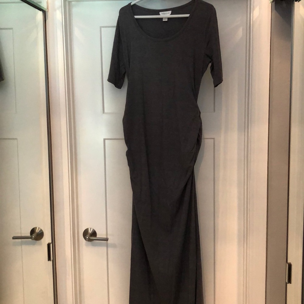 Maternity dress, gray
